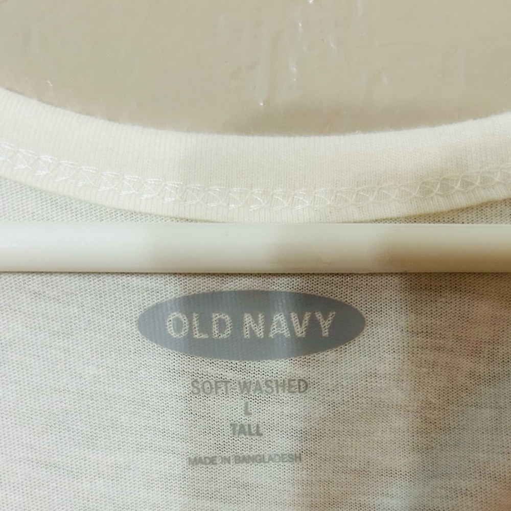 Old Navy White and Black Tank Top - Picture 2 of 4